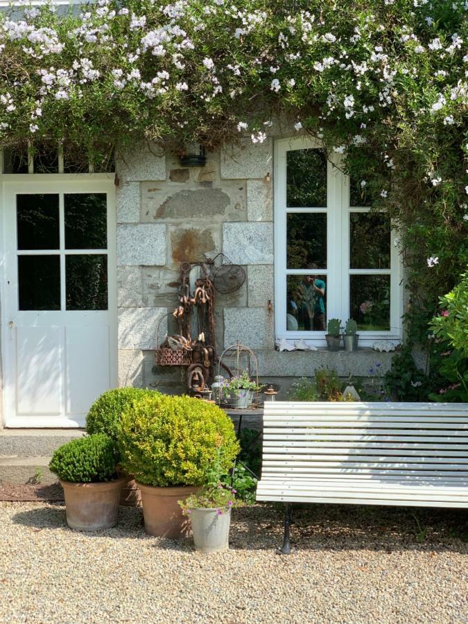 La Maison Les Mimosas Le Minihic-sur-Rance Luaran gambar